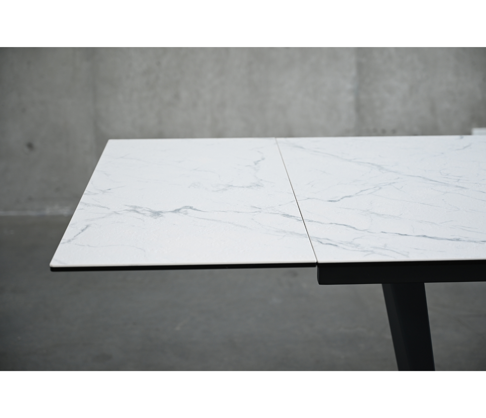 Waldorf Dining Table - Carrera White